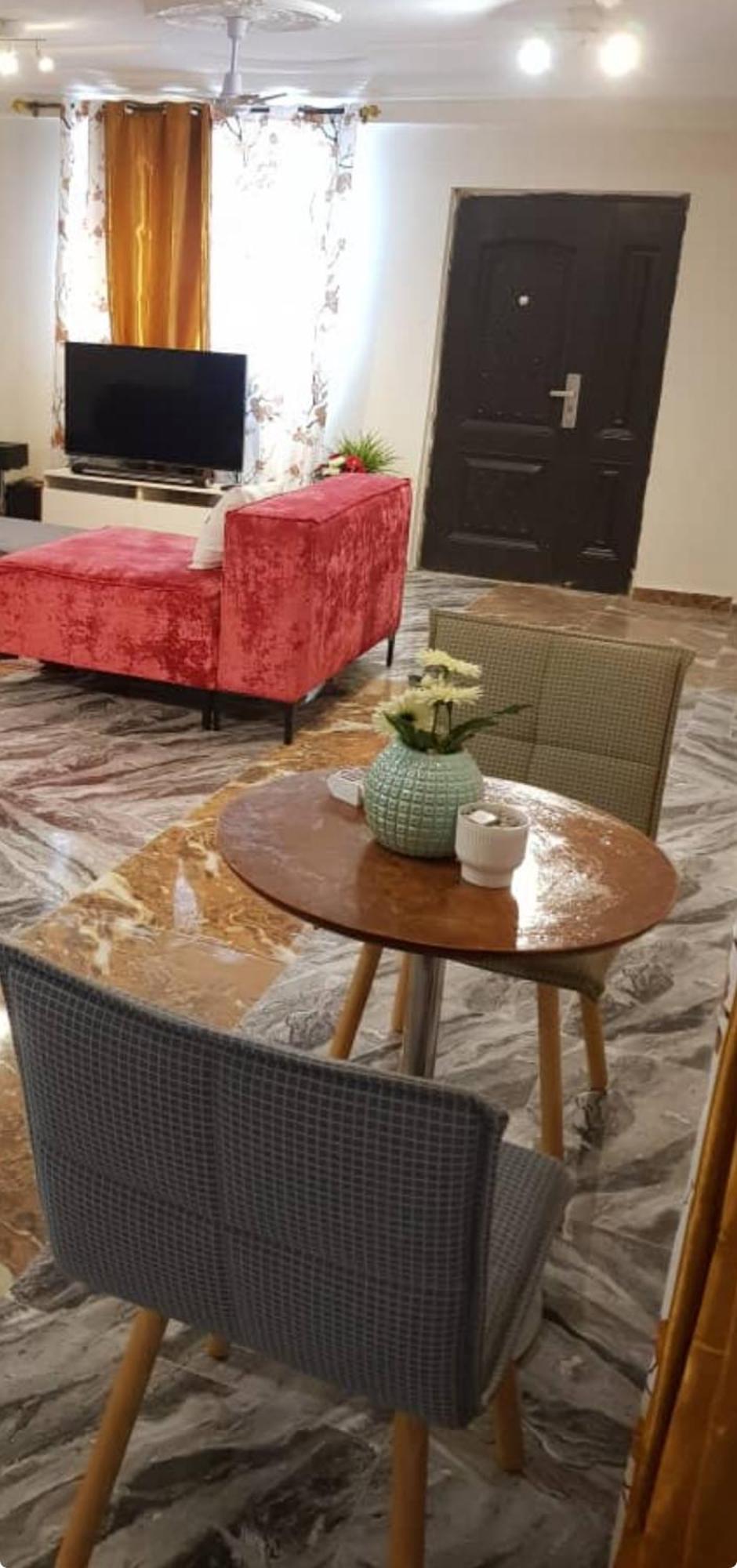 Nana Adu Guest House Koforidua Exteriör bild